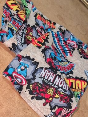 Set Of 2 Boys Mini Marvel Comics Superhero Print Valance Curtains